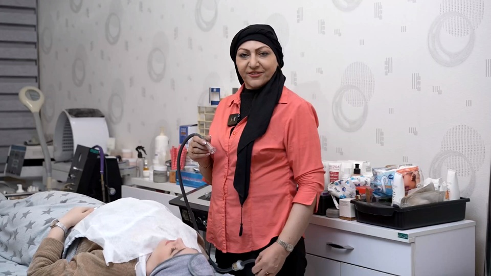 خدمات دستگاهی فیشیال، تکنولوژی در خدمت زیبایی پوست شما